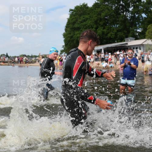 21.06.2026 - Viking Triathlon Michael Strokosch http://msf.ph/oto/9821866 21.06.2026 10:25:32 Schwimmen 1, 4, 10, 189 meine-sportfotos.de