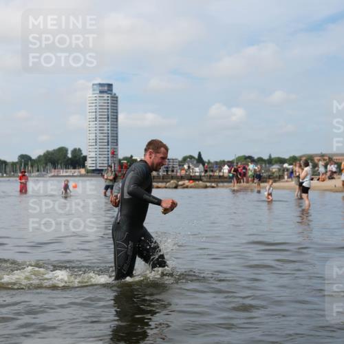 21.06.2026 - Viking Triathlon Michael Strokosch http://msf.ph/oto/9821881 21.06.2026 10:25:39 Schwimmen 4, 8, 10 meine-sportfotos.de