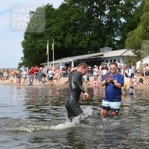 21.06.2026 - Viking Triathlon Michael Strokosch http://msf.ph/oto/9821887 21.06.2026 10:25:41 Schwimmen 4, 8, 10 meine-sportfotos.de