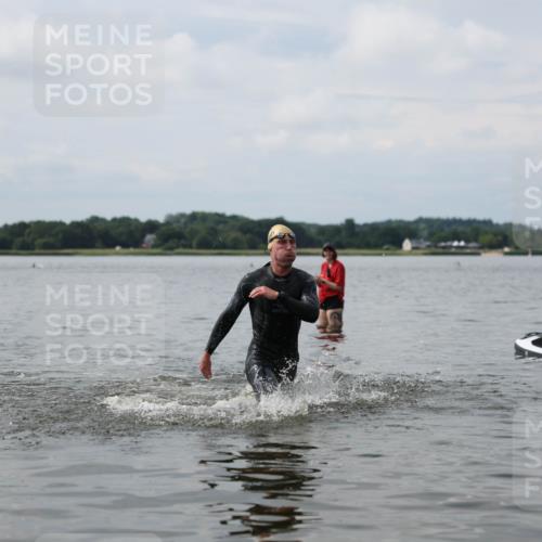 21.06.2026 - Viking Triathlon Michael Strokosch http://msf.ph/oto/9821926 21.06.2026 10:26:11 Schwimmen 2, 21, 474, 548 meine-sportfotos.de