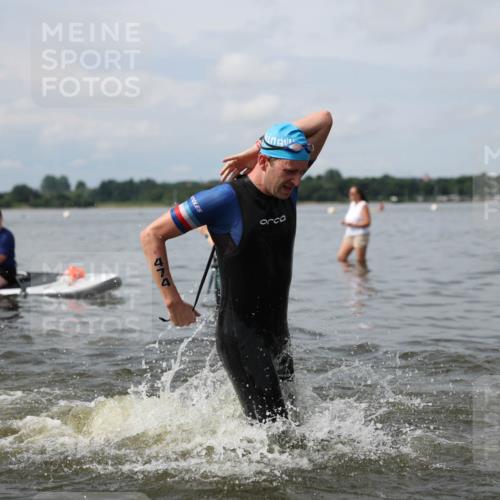 21.06.2026 - Viking Triathlon Michael Strokosch http://msf.ph/oto/9821967 21.06.2026 10:26:30 Schwimmen 21, 334, 474, 548 meine-sportfotos.de