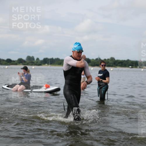 21.06.2026 - Viking Triathlon Michael Strokosch http://msf.ph/oto/9822104 21.06.2026 10:28:10 Schwimmen 19, 29, 119, 280, 342, 371, 565 meine-sportfotos.de