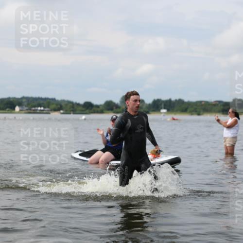 21.06.2026 - Viking Triathlon Michael Strokosch http://msf.ph/oto/9822111 21.06.2026 10:28:18 Schwimmen 29, 271, 342 meine-sportfotos.de