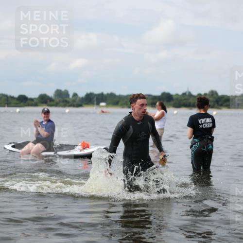 21.06.2026 - Viking Triathlon Michael Strokosch http://msf.ph/oto/9822113 21.06.2026 10:28:19 Schwimmen 29, 271 meine-sportfotos.de