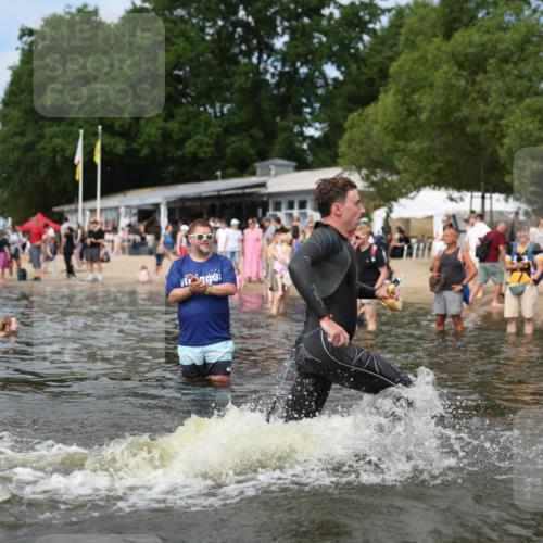 21.06.2026 - Viking Triathlon Michael Strokosch http://msf.ph/oto/9822124 21.06.2026 10:28:22 Schwimmen 29, 271 meine-sportfotos.de
