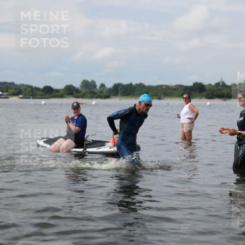 21.06.2026 - Viking Triathlon Michael Strokosch http://msf.ph/oto/9822128 21.06.2026 10:28:32 Schwimmen 271 meine-sportfotos.de