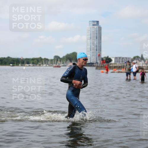 21.06.2026 - Viking Triathlon Michael Strokosch http://msf.ph/oto/9822134 21.06.2026 10:28:35 Schwimmen 271 meine-sportfotos.de