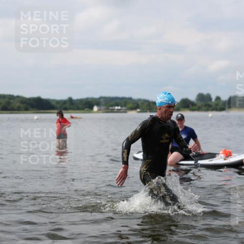 21.06.2026 - Viking Triathlon Michael Strokosch http://msf.ph/oto/9822142 21.06.2026 10:28:56 Schwimmen 466, 640 meine-sportfotos.de