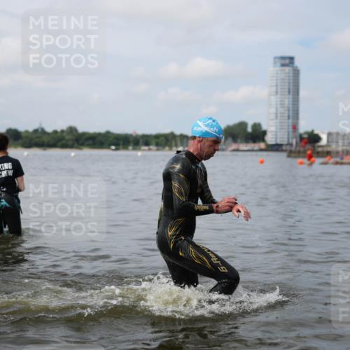 21.06.2026 - Viking Triathlon Michael Strokosch http://msf.ph/oto/9822151 21.06.2026 10:28:59 Schwimmen 441, 466, 640 meine-sportfotos.de