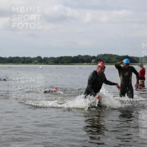 21.06.2026 - Viking Triathlon Michael Strokosch http://msf.ph/oto/9822158 21.06.2026 10:29:11 Schwimmen 65, 441, 640, 643 meine-sportfotos.de