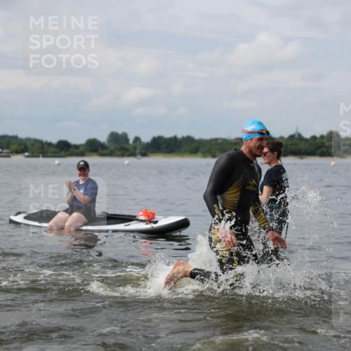 21.06.2026 - Viking Triathlon Michael Strokosch http://msf.ph/oto/9822171 21.06.2026 10:29:15 Schwimmen 65, 441, 640, 643 meine-sportfotos.de
