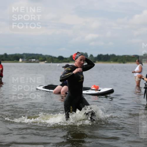 21.06.2026 - Viking Triathlon Michael Strokosch http://msf.ph/oto/9822179 21.06.2026 10:29:18 Schwimmen 65, 441, 610, 640, 643 meine-sportfotos.de