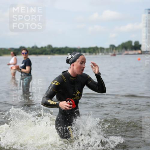 21.06.2026 - Viking Triathlon Michael Strokosch http://msf.ph/oto/9822184 21.06.2026 10:29:19 Schwimmen 65, 441, 610, 640, 643 meine-sportfotos.de