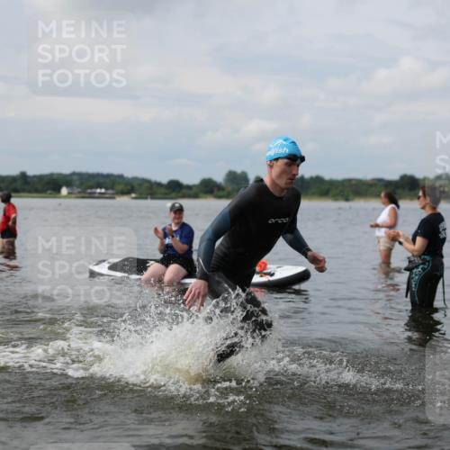 21.06.2026 - Viking Triathlon Michael Strokosch http://msf.ph/oto/9822192 21.06.2026 10:29:25 Schwimmen 65, 74, 610, 643 meine-sportfotos.de