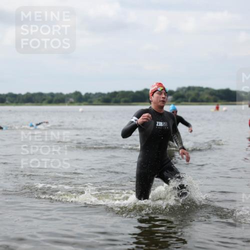 21.06.2026 - Viking Triathlon Michael Strokosch http://msf.ph/oto/9822203 21.06.2026 10:29:33 Schwimmen 74, 610 meine-sportfotos.de