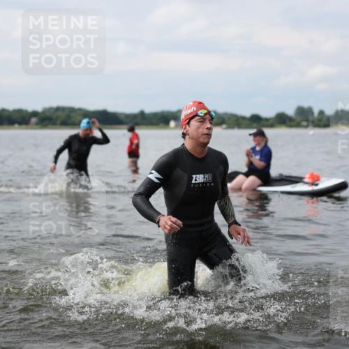 21.06.2026 - Viking Triathlon Michael Strokosch http://msf.ph/oto/9822209 21.06.2026 10:29:35 Schwimmen 74, 610 meine-sportfotos.de