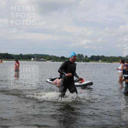 21.06.2026 - Viking Triathlon Michael Strokosch http://msf.ph/oto/9822216 21.06.2026 10:29:38 Schwimmen 74, 169, 359, 527, 610 meine-sportfotos.de