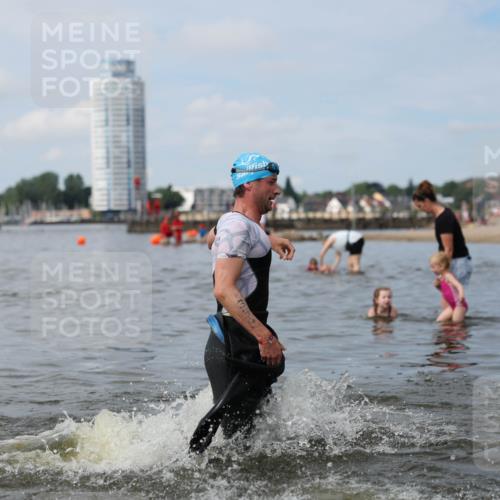 21.06.2026 - Viking Triathlon Michael Strokosch http://msf.ph/oto/9822248 21.06.2026 10:29:57 Schwimmen 31, 38, 104, 169, 270, 359, 527 meine-sportfotos.de