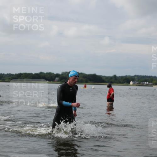 21.06.2026 - Viking Triathlon Michael Strokosch http://msf.ph/oto/9822249 21.06.2026 10:30:00 Schwimmen 31, 38, 104, 169, 270, 359, 527 meine-sportfotos.de