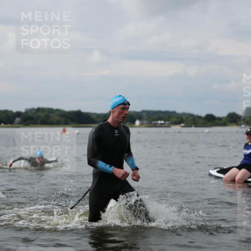 21.06.2026 - Viking Triathlon Michael Strokosch http://msf.ph/oto/9822253 21.06.2026 10:30:01 Schwimmen 31, 38, 104, 169, 270, 359, 527 meine-sportfotos.de