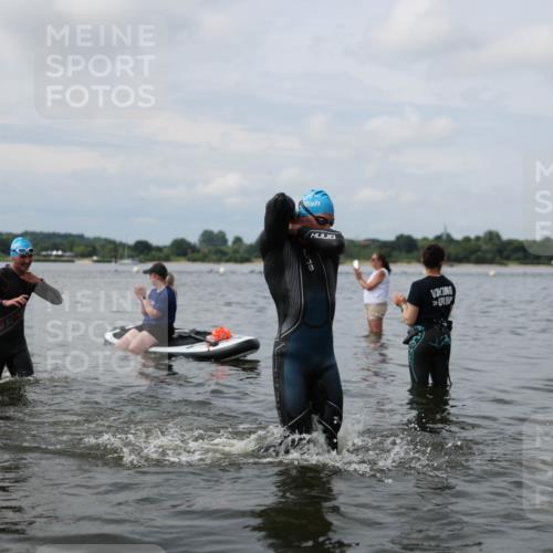 21.06.2026 - Viking Triathlon Michael Strokosch http://msf.ph/oto/9822303 21.06.2026 10:30:28 Schwimmen 5, 42, 103, 218, 337, 394 meine-sportfotos.de