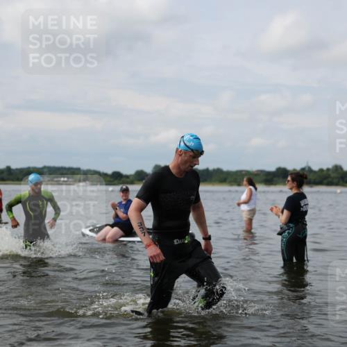 21.06.2026 - Viking Triathlon Michael Strokosch http://msf.ph/oto/9822338 21.06.2026 10:30:41 Schwimmen 5, 42, 103, 131, 337, 394 meine-sportfotos.de