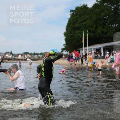 21.06.2026 - Viking Triathlon Michael Strokosch http://msf.ph/oto/9822354 21.06.2026 10:30:45 Schwimmen 131, 337, 394, 454, 665 meine-sportfotos.de