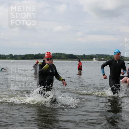 21.06.2026 - Viking Triathlon Michael Strokosch http://msf.ph/oto/9822372 21.06.2026 10:31:01 Schwimmen 98, 131, 454, 569, 637, 665 meine-sportfotos.de