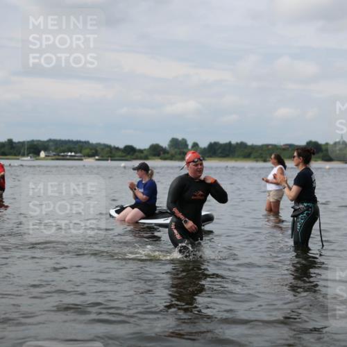 21.06.2026 - Viking Triathlon Michael Strokosch http://msf.ph/oto/9822378 21.06.2026 10:31:09 Schwimmen 14, 98, 454, 486, 569, 637, 665 meine-sportfotos.de