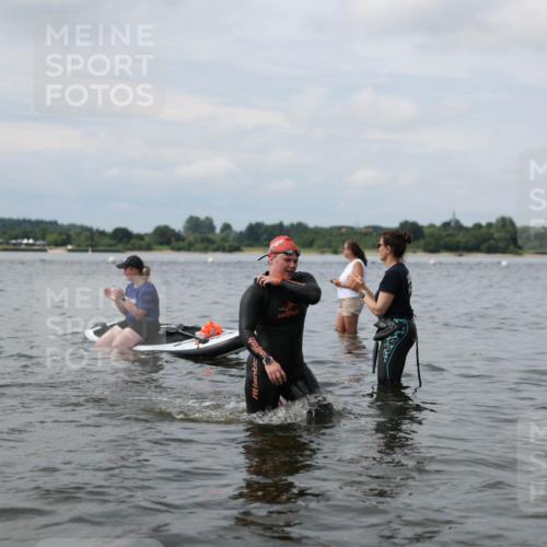 21.06.2026 - Viking Triathlon Michael Strokosch http://msf.ph/oto/9822380 21.06.2026 10:31:09 Schwimmen 14, 98, 454, 486, 569, 637, 665 meine-sportfotos.de