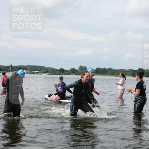 21.06.2026 - Viking Triathlon Michael Strokosch http://msf.ph/oto/9822394 21.06.2026 10:31:16 Schwimmen 14, 98, 486, 569, 637 meine-sportfotos.de