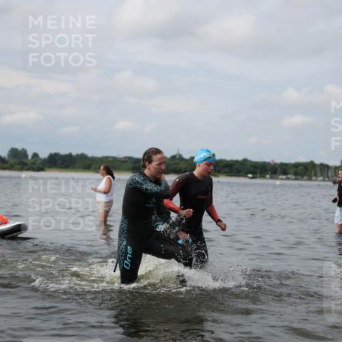 21.06.2026 - Viking Triathlon Michael Strokosch http://msf.ph/oto/9822399 21.06.2026 10:31:17 Schwimmen 14, 98, 486, 506, 569, 637 meine-sportfotos.de