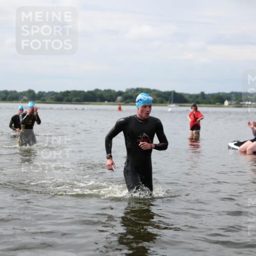 21.06.2026 - Viking Triathlon Michael Strokosch http://msf.ph/oto/9822409 21.06.2026 10:31:33 Schwimmen 17, 487, 506 meine-sportfotos.de