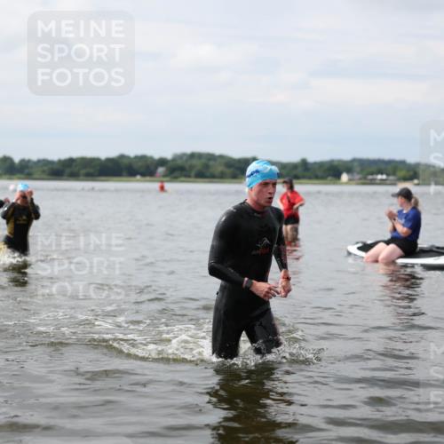 21.06.2026 - Viking Triathlon Michael Strokosch http://msf.ph/oto/9822410 21.06.2026 10:31:33 Schwimmen 17, 487, 506 meine-sportfotos.de