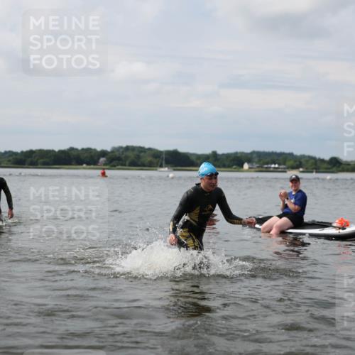 21.06.2026 - Viking Triathlon Michael Strokosch http://msf.ph/oto/9822418 21.06.2026 10:31:37 Schwimmen 17, 278, 487, 506 meine-sportfotos.de