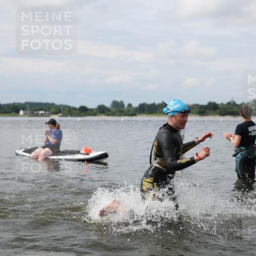 21.06.2026 - Viking Triathlon Michael Strokosch http://msf.ph/oto/9822425 21.06.2026 10:31:39 Schwimmen 17, 278, 487, 506 meine-sportfotos.de