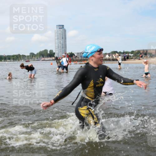 21.06.2026 - Viking Triathlon Michael Strokosch http://msf.ph/oto/9822431 21.06.2026 10:31:41 Schwimmen 17, 278, 487, 506 meine-sportfotos.de