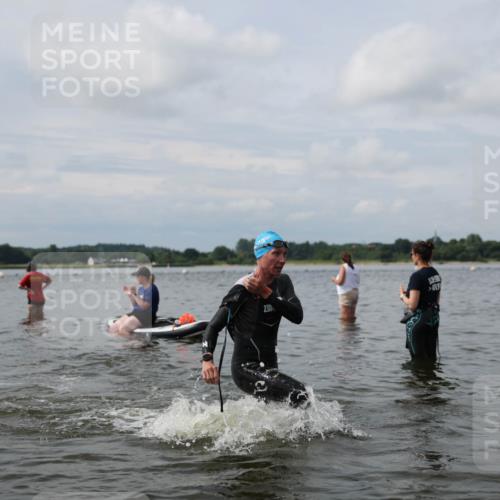 21.06.2026 - Viking Triathlon Michael Strokosch http://msf.ph/oto/9822447 21.06.2026 10:31:52 Schwimmen 278, 487 meine-sportfotos.de