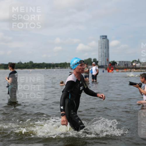21.06.2026 - Viking Triathlon Michael Strokosch http://msf.ph/oto/9822452 21.06.2026 10:31:54 Schwimmen 278, 487 meine-sportfotos.de