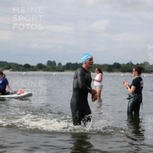 21.06.2026 - Viking Triathlon Michael Strokosch http://msf.ph/oto/9822490 21.06.2026 10:32:41 Schwimmen 126, 447, 500, 644 meine-sportfotos.de