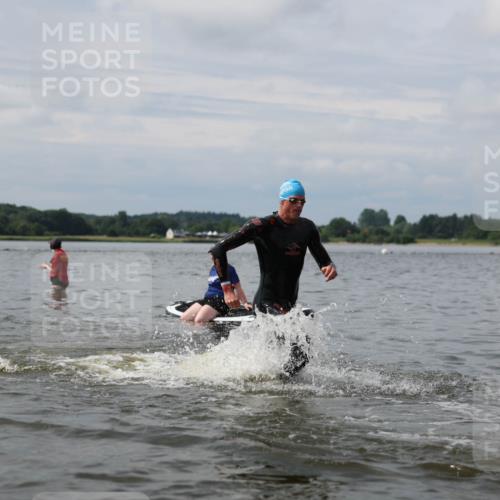 21.06.2026 - Viking Triathlon Michael Strokosch http://msf.ph/oto/9822496 21.06.2026 10:32:43 Schwimmen 126, 447, 500, 644 meine-sportfotos.de