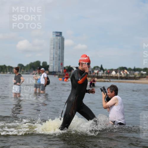 21.06.2026 - Viking Triathlon Michael Strokosch http://msf.ph/oto/9822529 21.06.2026 10:32:56 Schwimmen 114, 126, 269, 383, 625, 644 meine-sportfotos.de