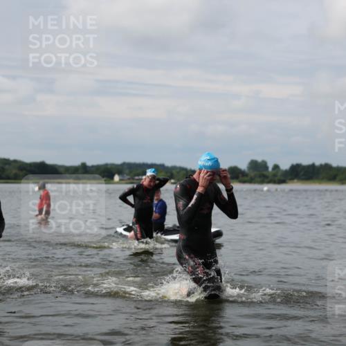 21.06.2026 - Viking Triathlon Michael Strokosch http://msf.ph/oto/9822533 21.06.2026 10:33:01 Schwimmen 114, 238, 269, 383, 579, 625, 644 meine-sportfotos.de