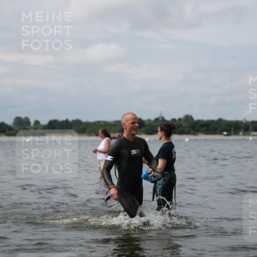 21.06.2026 - Viking Triathlon Michael Strokosch http://msf.ph/oto/9822579 21.06.2026 10:33:27 Schwimmen 62, 109, 180, 392, 446, 537 meine-sportfotos.de