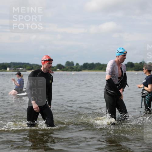 21.06.2026 - Viking Triathlon Michael Strokosch http://msf.ph/oto/9822654 21.06.2026 10:33:59 Schwimmen 28, 47, 102, 154, 221, 265, 343, 432, 462, 524, 627, 660, 664 meine-sportfotos.de
