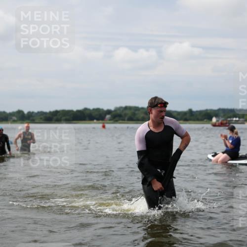 21.06.2026 - Viking Triathlon Michael Strokosch http://msf.ph/oto/9822698 21.06.2026 10:34:23 Schwimmen 30, 90, 170, 391, 440, 576, 653 meine-sportfotos.de