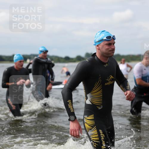 21.06.2026 - Viking Triathlon Michael Strokosch http://msf.ph/oto/9822828 21.06.2026 10:35:24 Schwimmen 49, 73, 136, 194, 226, 242, 311, 332, 380, 430, 490, 501, 551, 623 meine-sportfotos.de