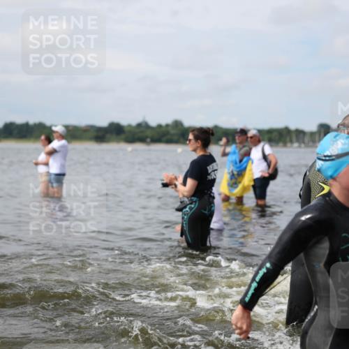 21.06.2026 - Viking Triathlon Michael Strokosch http://msf.ph/oto/9822866 21.06.2026 10:35:57 Schwimmen 20, 137, 200, 202, 323, 360, 472, 530, 560, 651, 656 meine-sportfotos.de