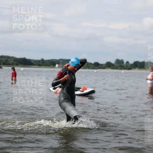 21.06.2026 - Viking Triathlon Michael Strokosch http://msf.ph/oto/9822872 21.06.2026 10:36:00 Schwimmen 20, 137, 200, 202, 323, 360, 472, 530, 556, 560, 651, 656 meine-sportfotos.de