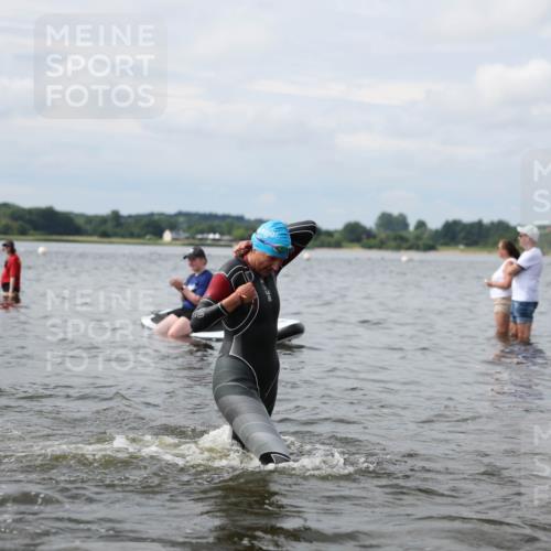 21.06.2026 - Viking Triathlon Michael Strokosch http://msf.ph/oto/9822873 21.06.2026 10:36:00 Schwimmen 20, 137, 200, 202, 323, 360, 472, 530, 556, 560, 651, 656 meine-sportfotos.de